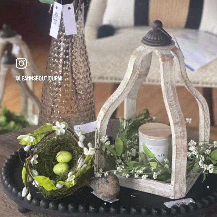 Coffee Table Tablescape